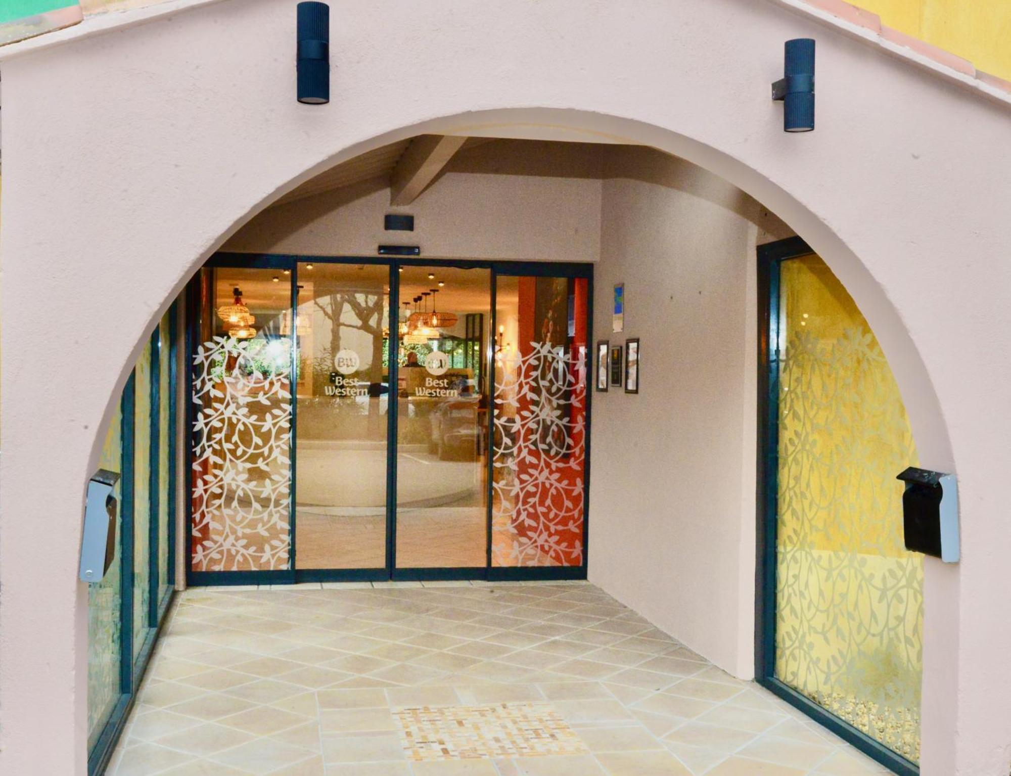 Best Western Gemenos Villa Florette Εξωτερικό φωτογραφία
